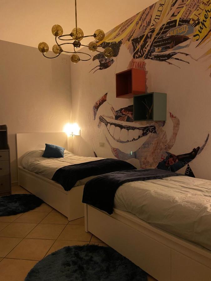 דירות אמפולי The Loft E&E Cinecitta מראה חיצוני תמונה